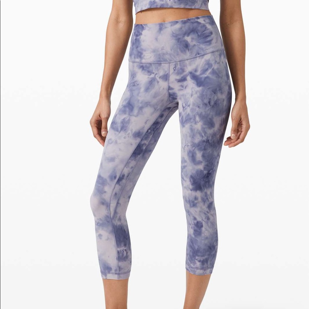 🚫SOLD🚫 Lululemon Align Crop Diamond Dye